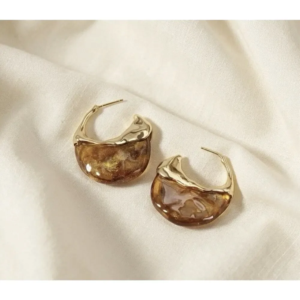 Amber Hoop Gold Molten Sculptural Stud Statement Boho Retro Solanales Retro VTG
